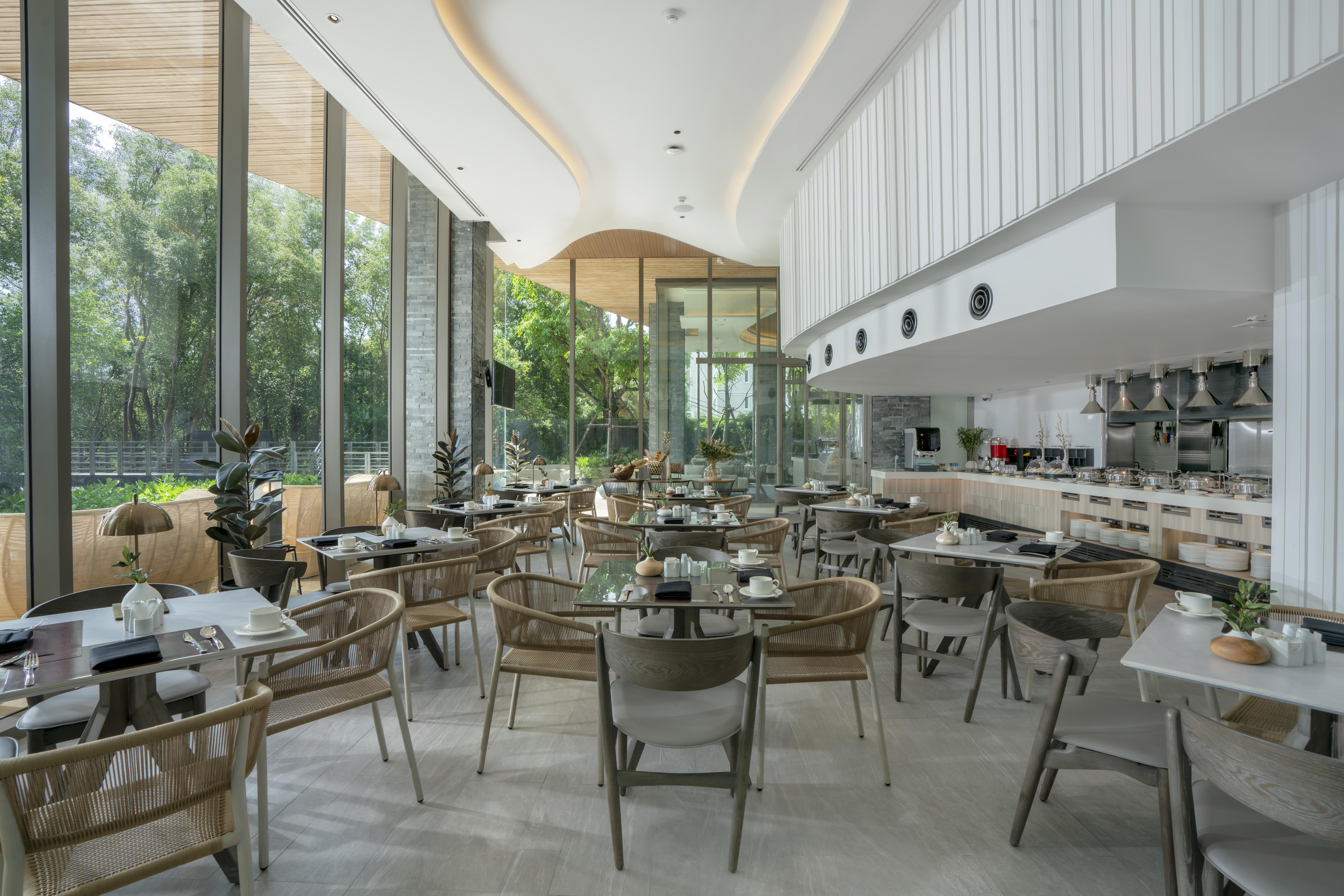 Bayphere Hotel Pattaya Jc Na Chom Thian Buitenkant foto The restaurant
